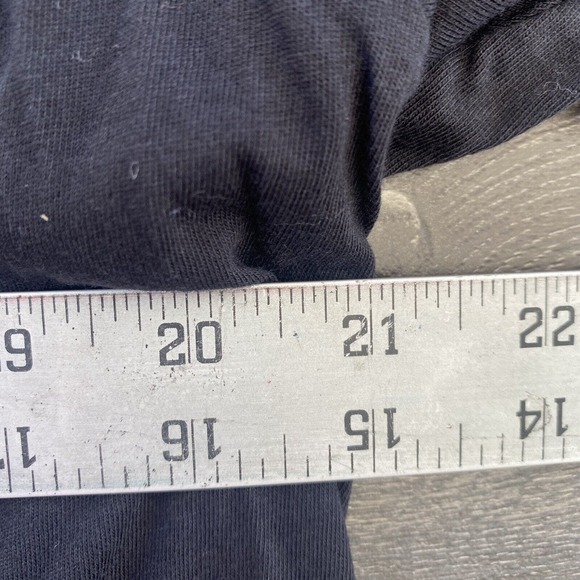 Halestorm 2019 Tour T Shirt Black Canvas Neon Wolf Adult XL Short Sleeve - Picture 5 of 7